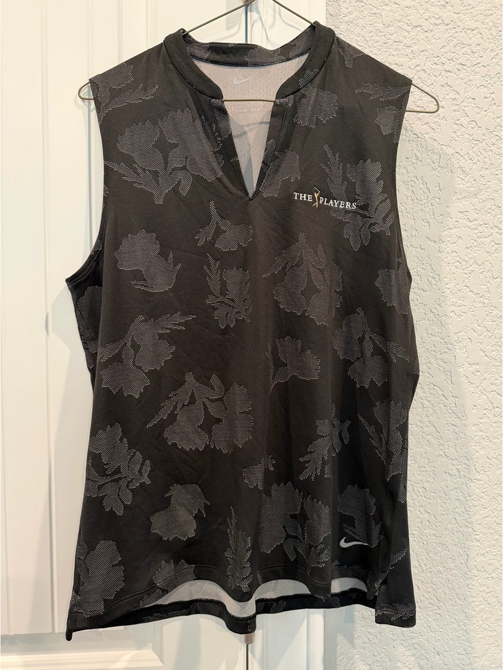 Nike Dri-FIT The Players Sleeveless Golf Polo Shirt Black Floral Pattern
